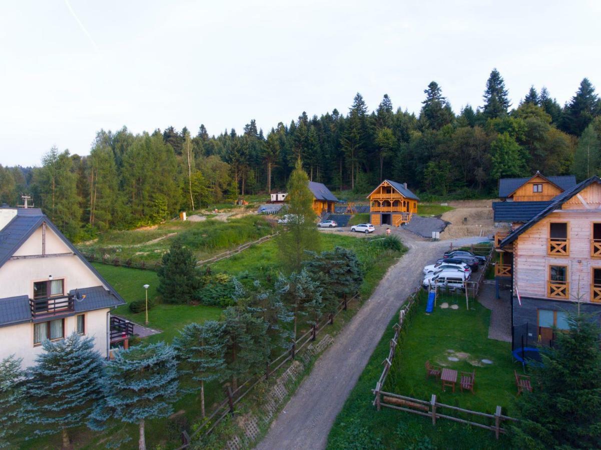 Bieszczadzka Zatoka Villa ซาโวซ ภายนอก รูปภาพ